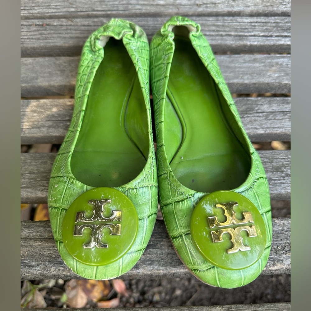 COPY - Tory Burch Green Ballet Flats with Gold Medallion